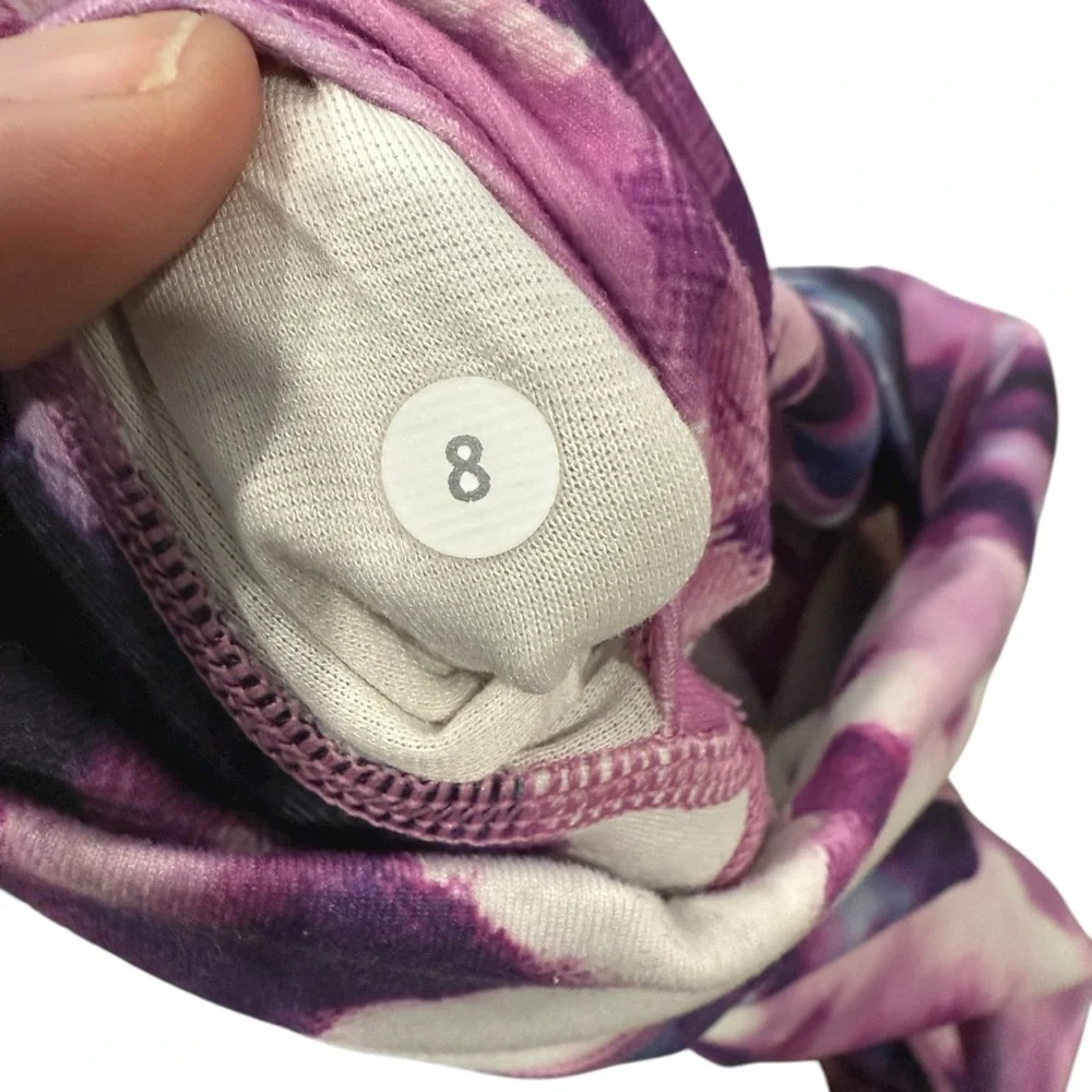 Lululemon High‎ Times Pant Size 8 Blooming Pixie Multi